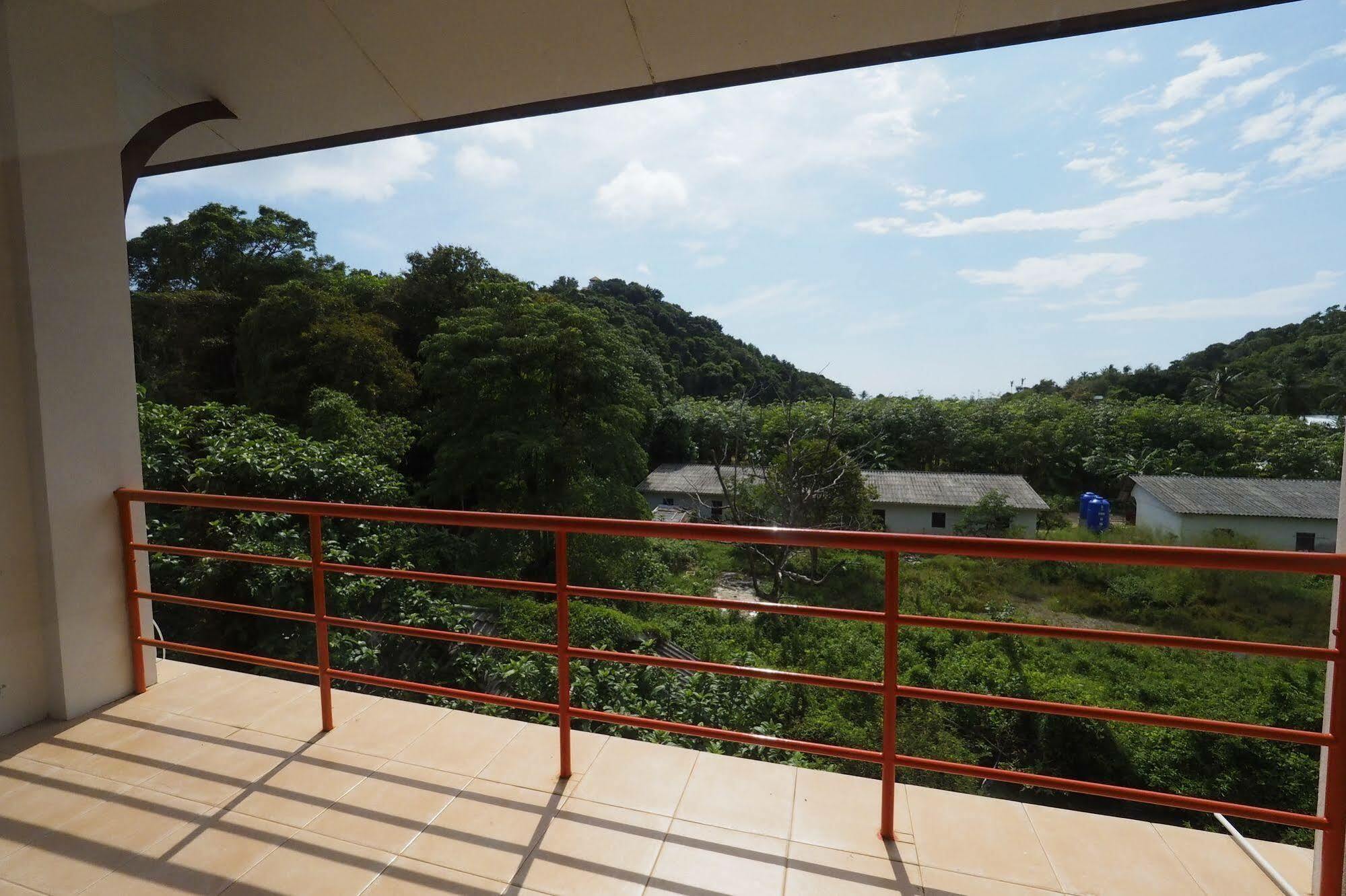 Fan Dee Hostel 코란타 외부 사진